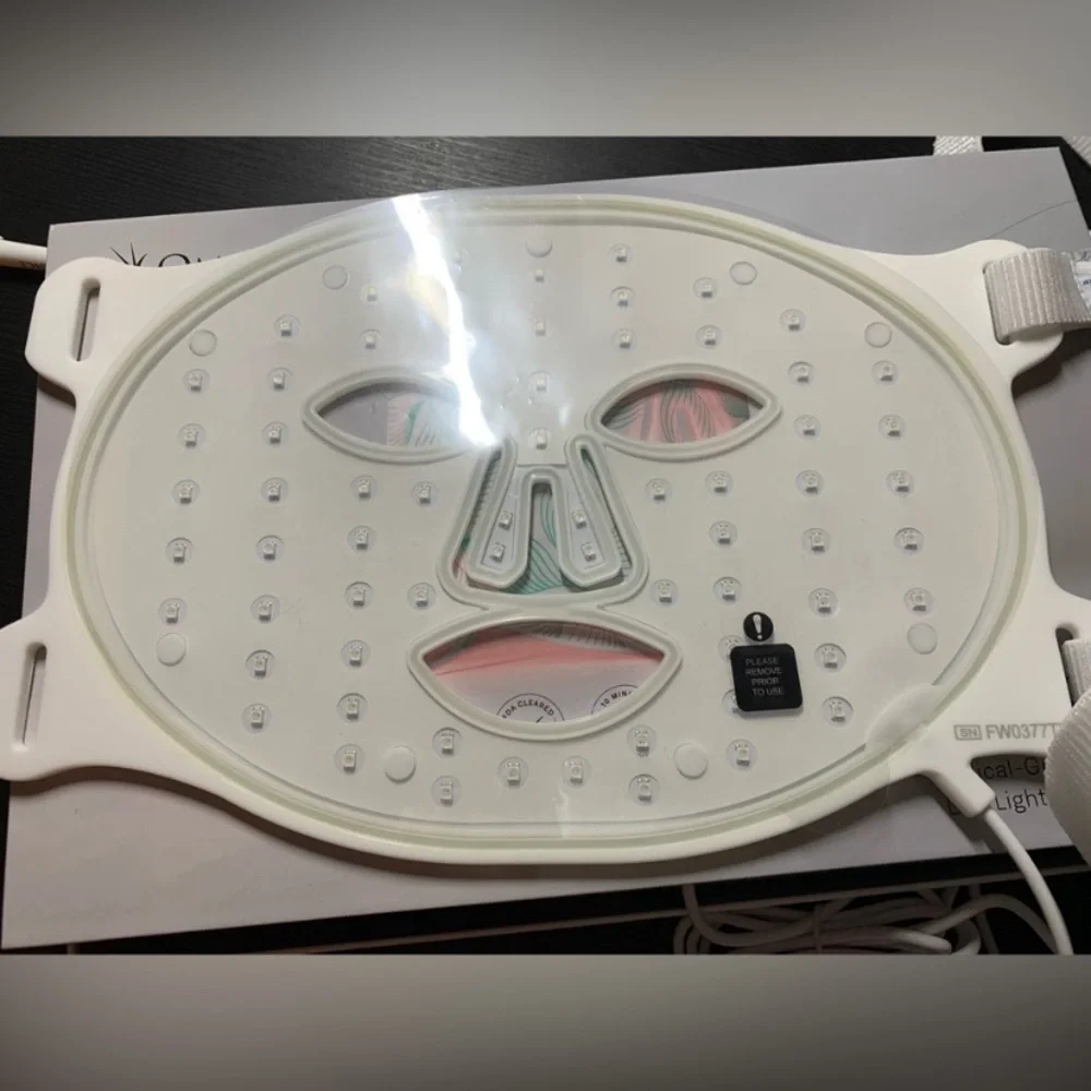 Omnilux LED Light Therapy Face Mask - Picture 3 of 8